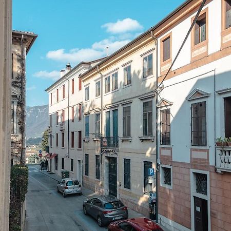 Living Down Town Apartment Bassano del Grappa Bagian luar foto