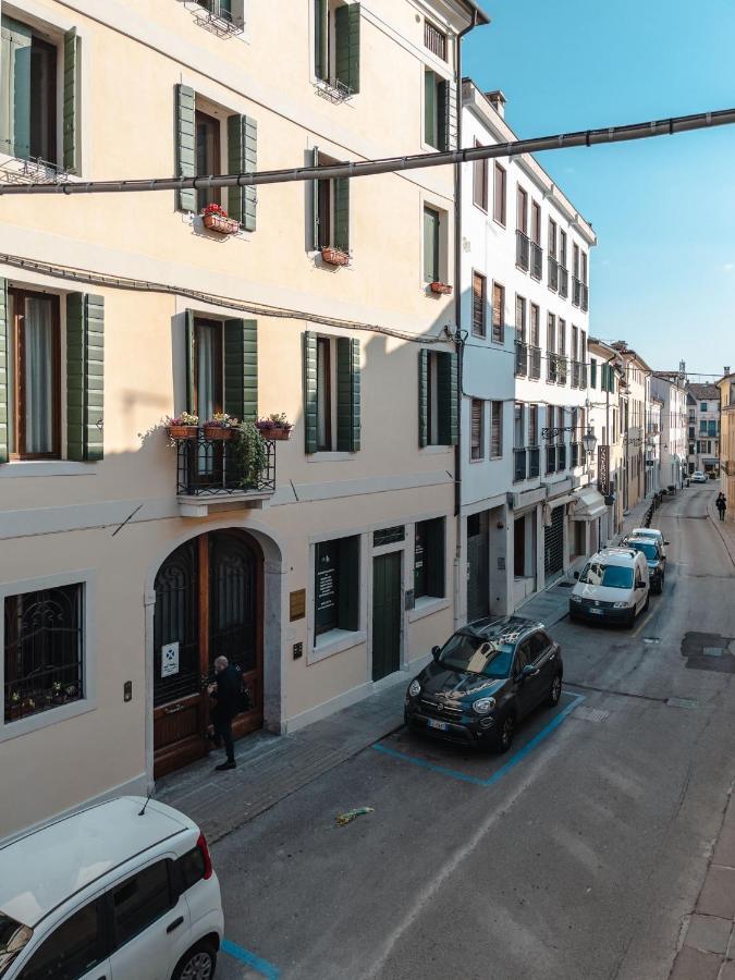 Living Down Town Apartment Bassano del Grappa Bagian luar foto
