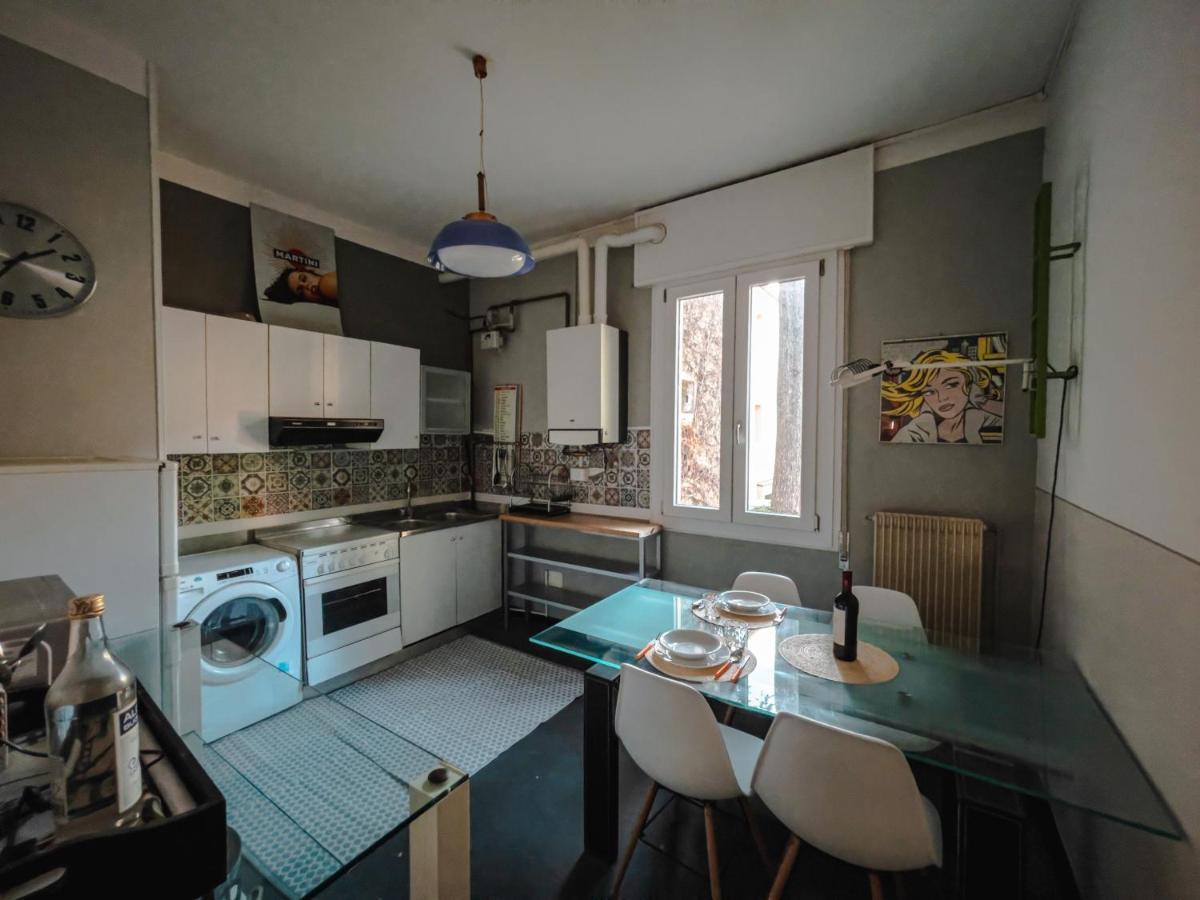 Living Down Town Apartment Bassano del Grappa Bagian luar foto
